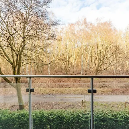 Polanki Z Widokiem Na アパート