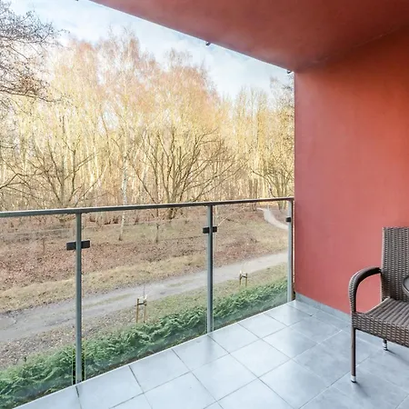 Polanki Z Widokiem Na Kołobrzeg