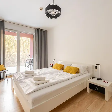 Polanki Z Widokiem Na アパート *