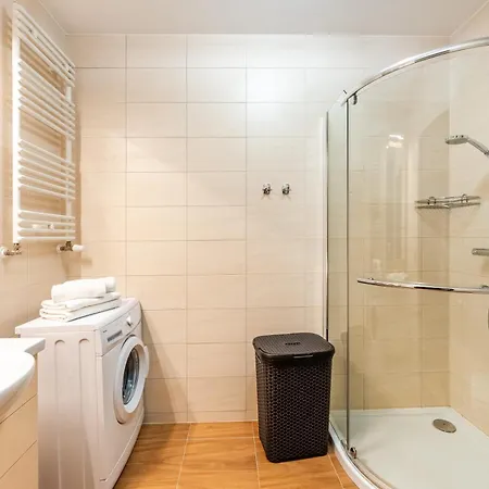 Polanki Z Widokiem Na